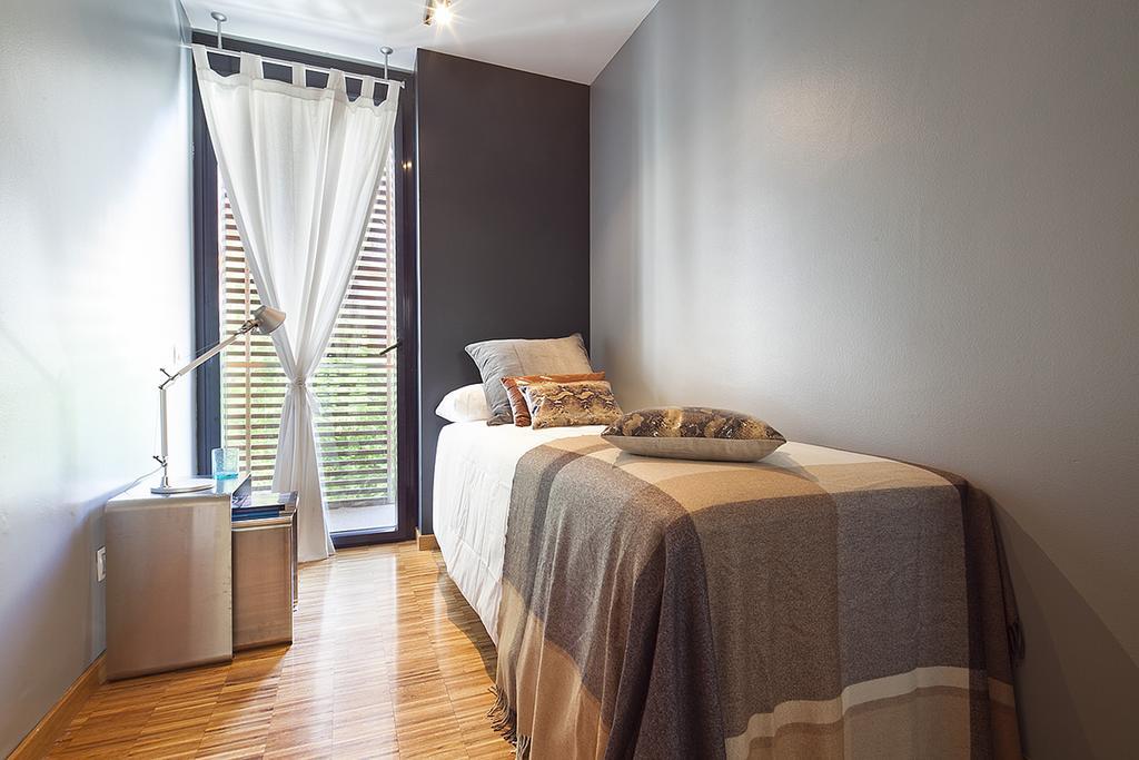 Apartment Barcelona Rentals - Sarria Apartments Near Center エクステリア 写真